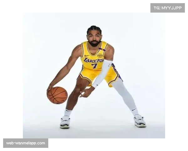 文森特季前赛三分命中率超50% 湖人后卫线轮换趋于复杂化