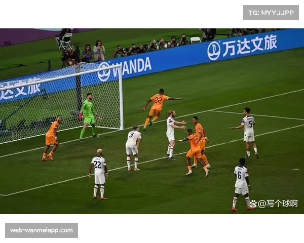 美国队高压逼抢战术见效 对手出球困难