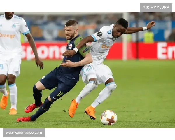 霍芬海姆主场攻势足球显威 格里马尔多双助攻主导比赛节奏